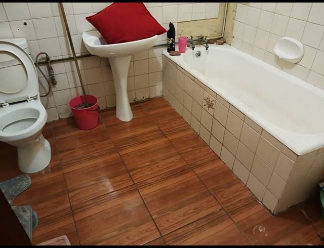 2 BEDROOM FLAT FOR SALE IN VEREENIGING CENTRAL